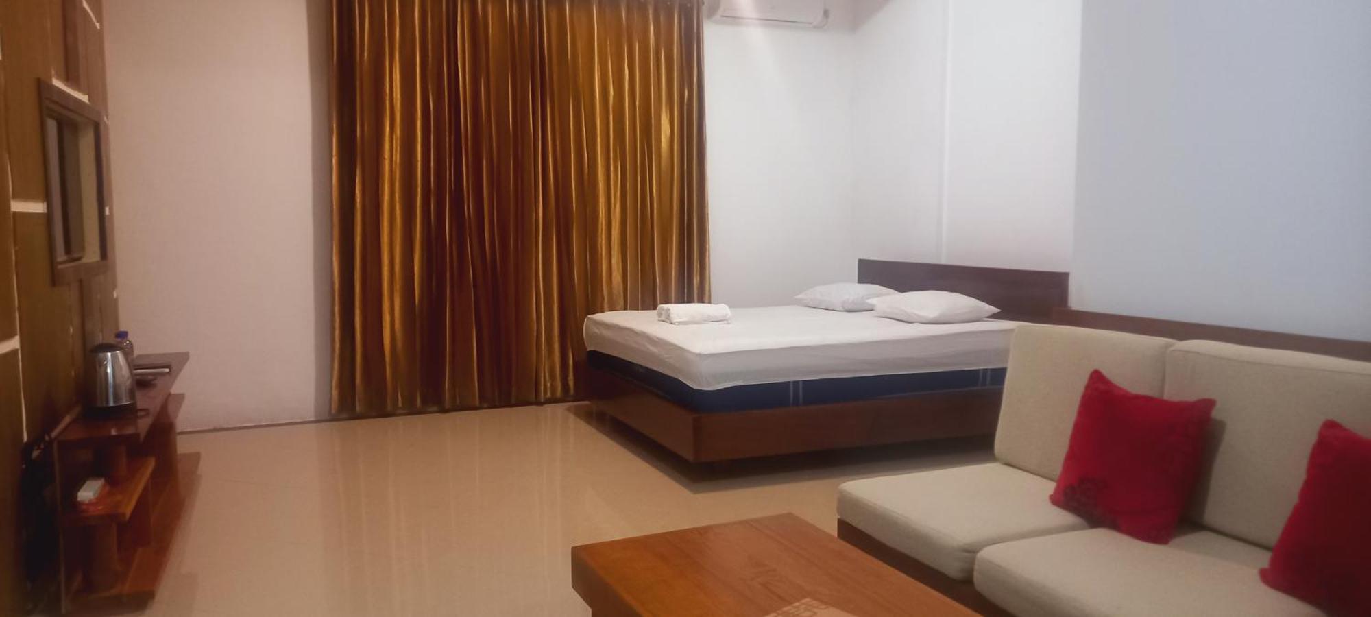 Inang Amang Homestay Labuan Bajo Eksteriør bilde